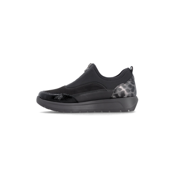 Remonte D2V01-04