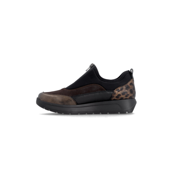 Remonte D2V01-05